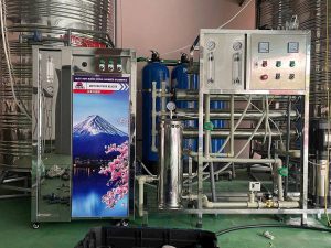 So Sánh Cột Lọc Composite Và Inox