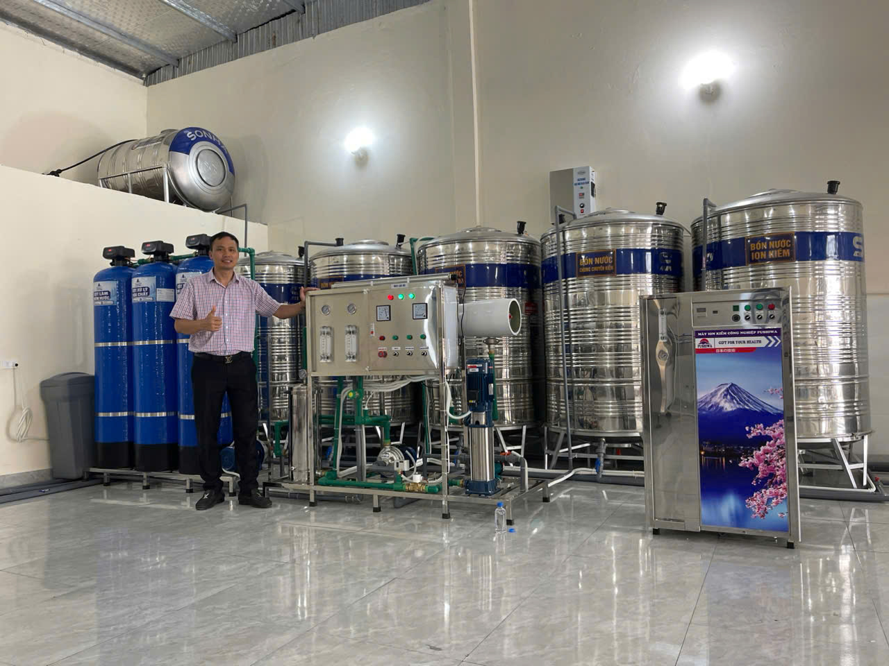 Dây chuyền lọc nước công nghiệp cho thấy UF chỉ là một phần của toàn hệ thống