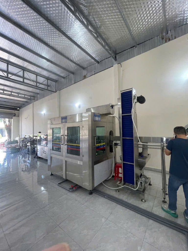 Tự chế máy chiết rót: Có nên? Chi phí & rủi ro